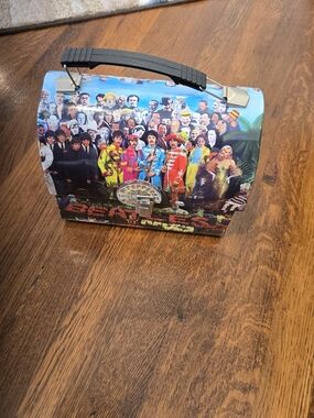 The Beatles Multicolor Sgt. Pepper Portable Lunxhbox  with Black Handle